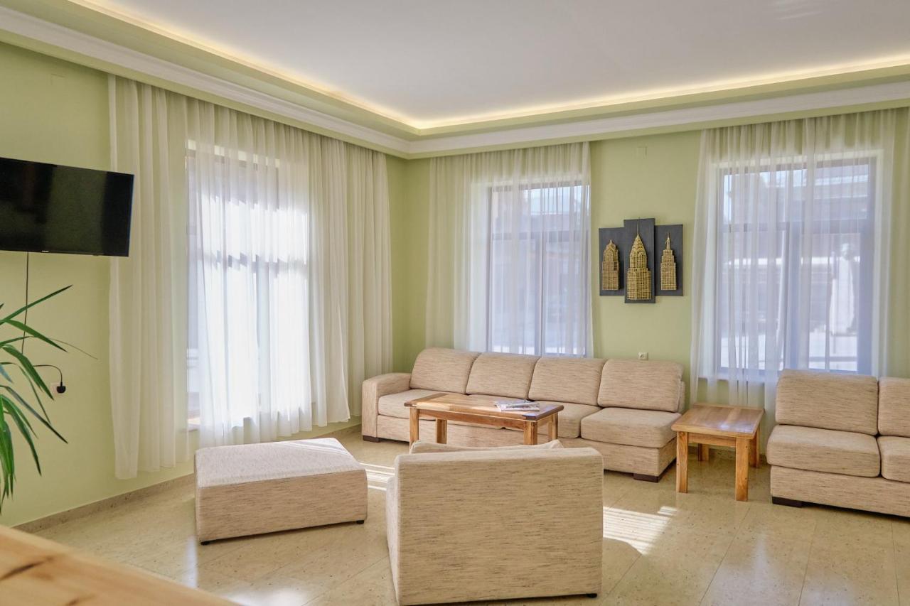 21 Rooms Hotel Gjoumri Kültér fotó